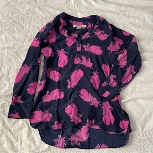 Amanda Uprichard MEDIUM Navy Blue & Pink Feather Print Tunic Top 100% silk